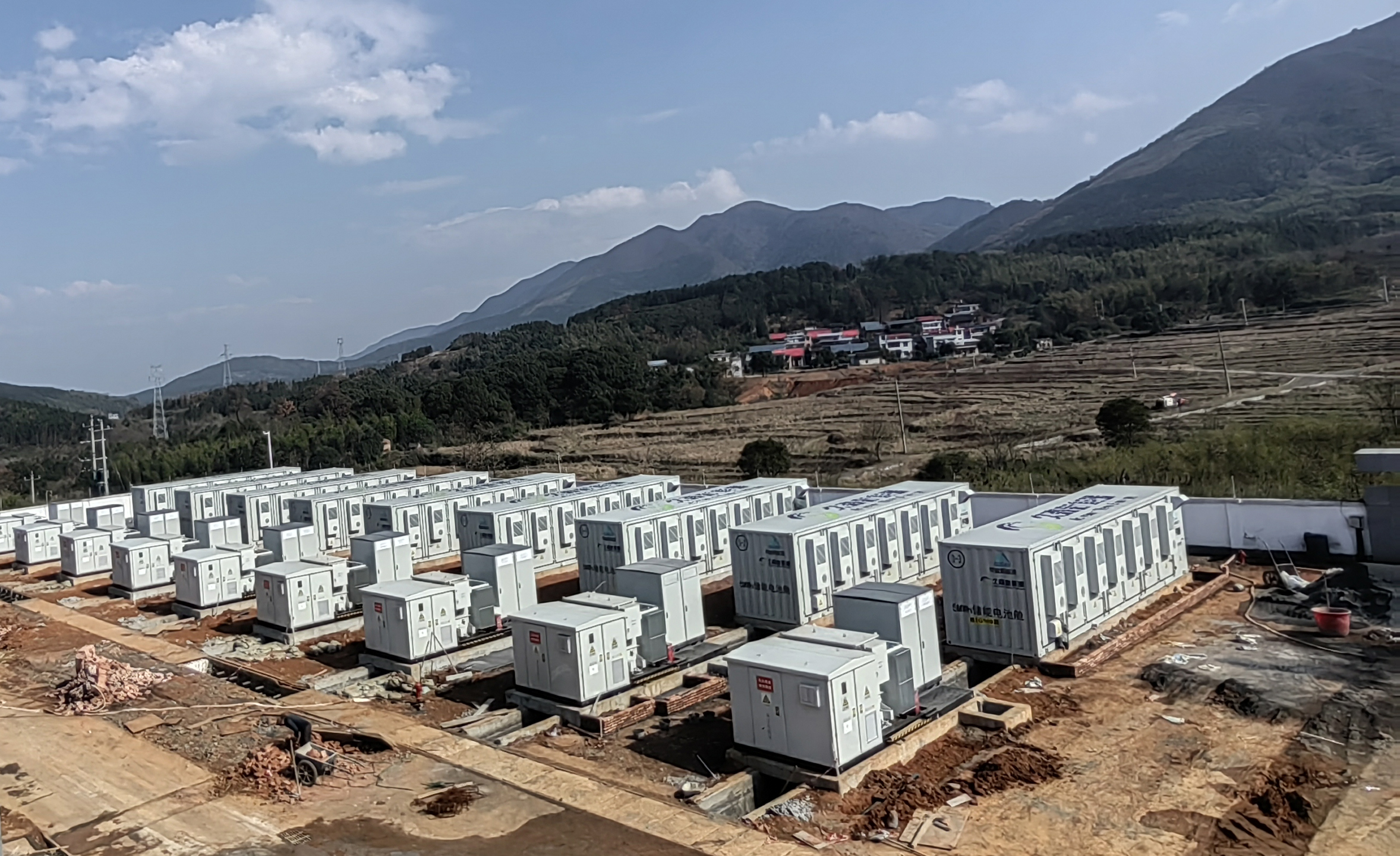 বায়ু শক্তি + শক্তি সঞ্চয়! Joysun 22.5MW/45MWh এয়ার-কুলড এনার্জি স্টোরেজ পাওয়ার স্টেশন নির্মাণাধীন